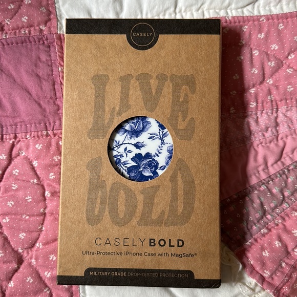 Casely iPhone 12 Pro Max case - Picture 3 of 3